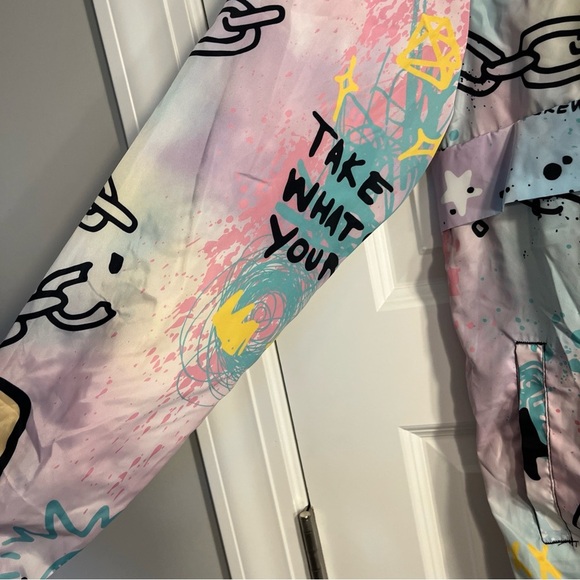 Reason Clothing Sz  Med Windbreaker Coat Jacket Designed in NYC Hooded Graffiti - Picture 2 of 10